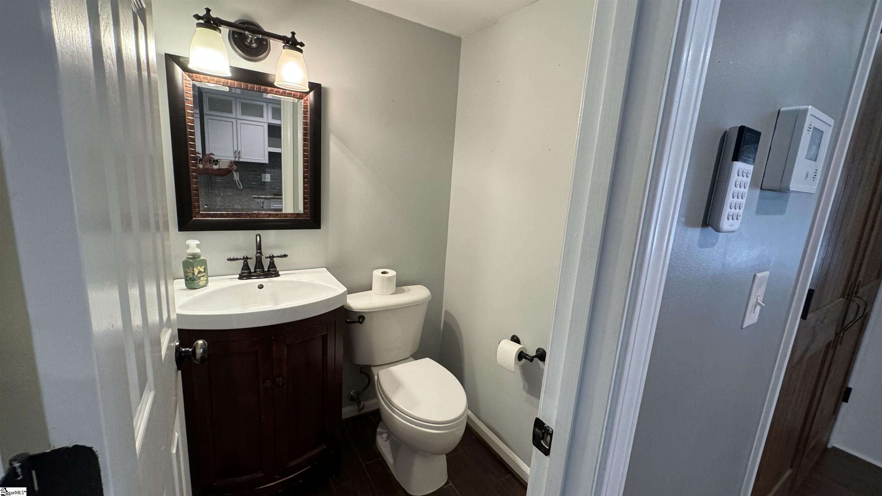 200 Henderson Road Easley, SC 29642 - Photo 11 of 28 Gallery Image 11