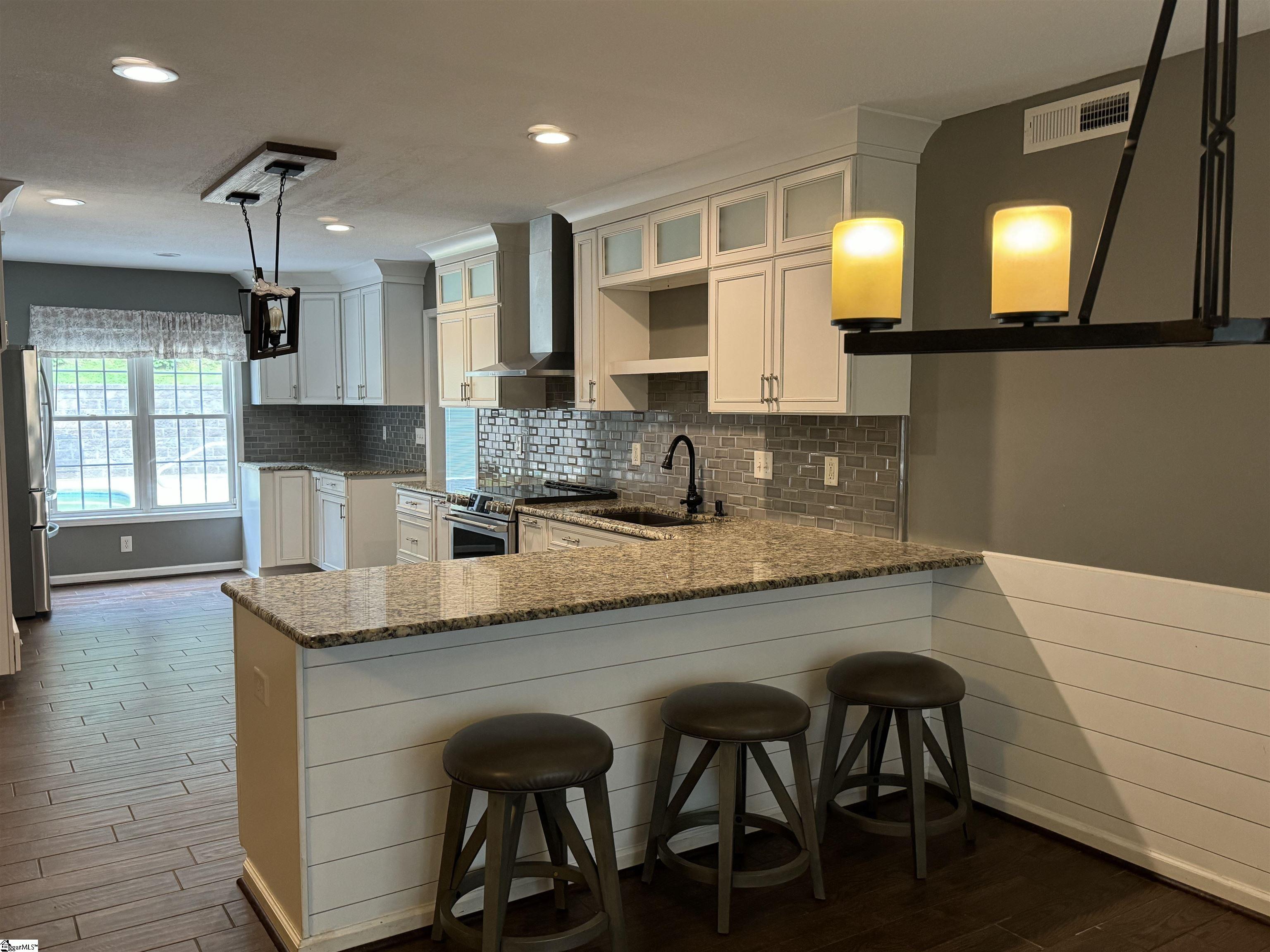 200 Henderson Road Easley, SC 29642 - Photo 10 of 28 Gallery Image 10