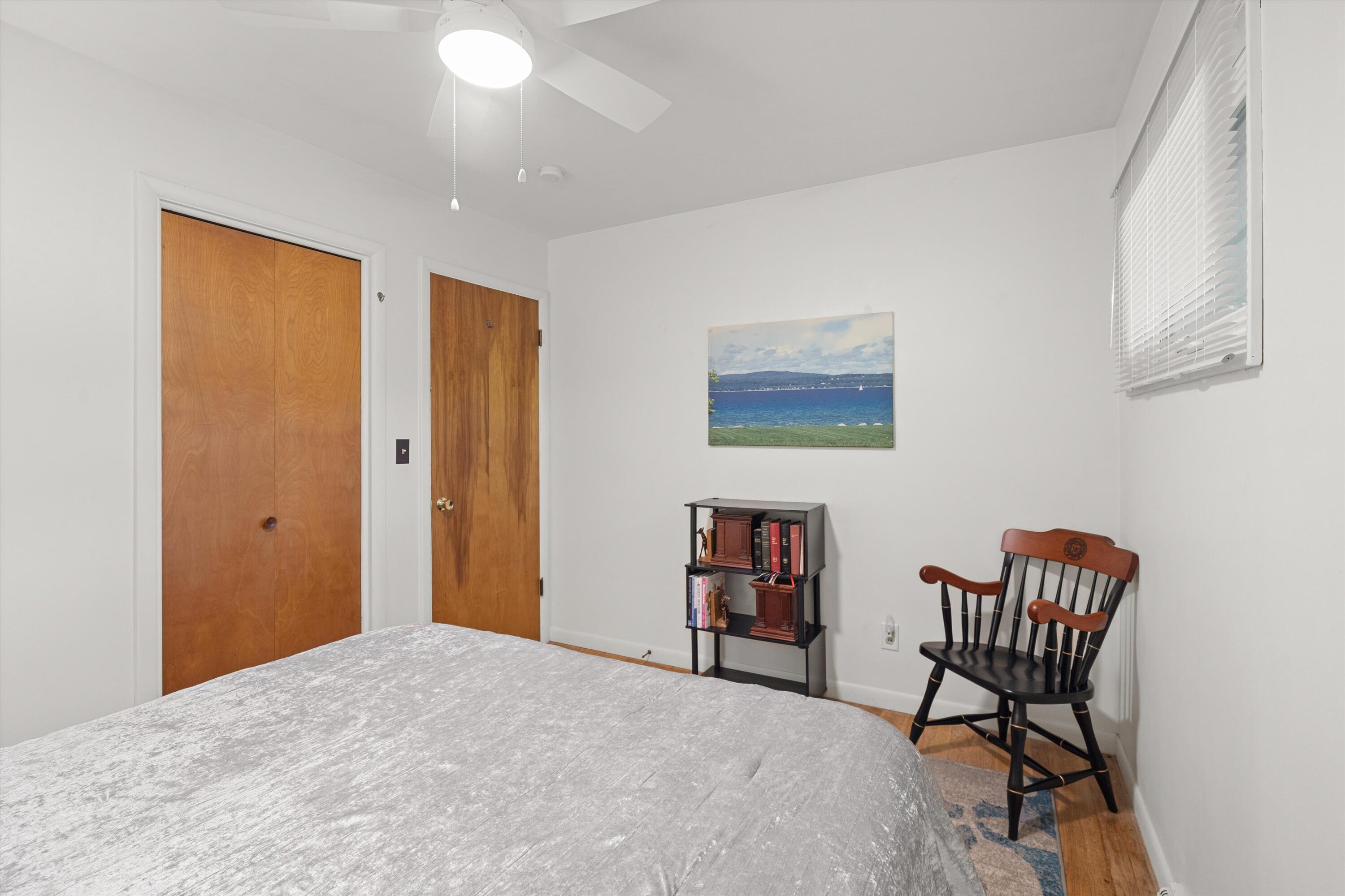 1609 Glastonbury Road Ann Arbor, MI 48103 - Photo 15 of 34 15
