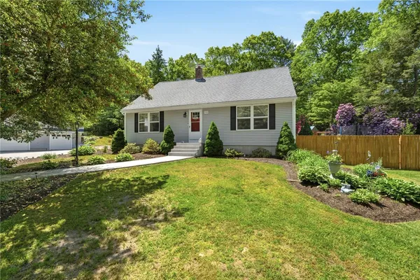 $815,000 | 252 Wolf Rock Road, Exeter, RI 02822