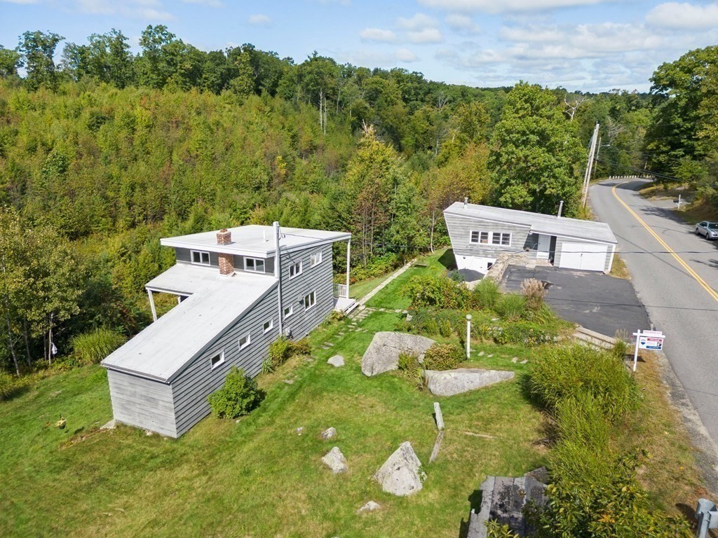 11 Upper Hampden Road Monson, MA 01057 - Photo 13 of 38