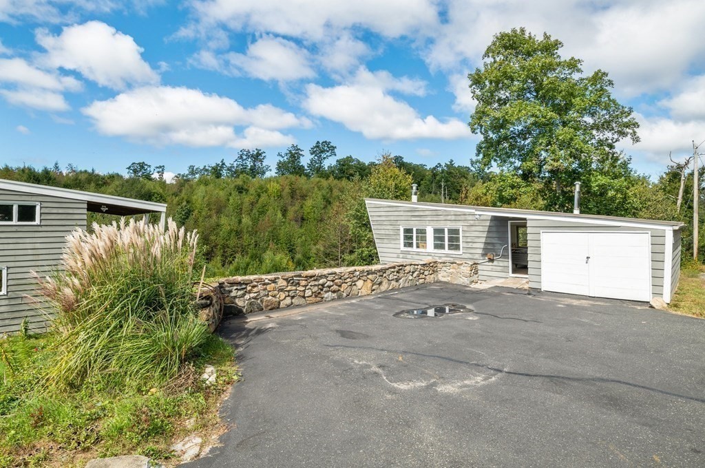 11 Upper Hampden Road Monson, MA 01057 - Photo 32 of 38