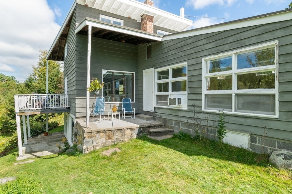 11 Upper Hampden Road Monson, MA 01057 - Photo 6 of 38