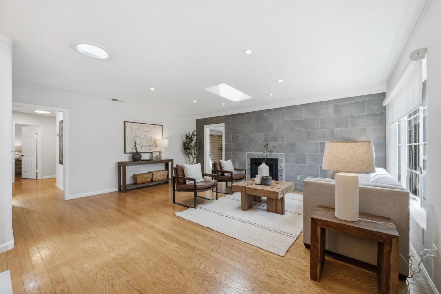 190 East Middlefield Road Mountain View, CA 94043 - Photo 7 of 60 Gallery Image 7