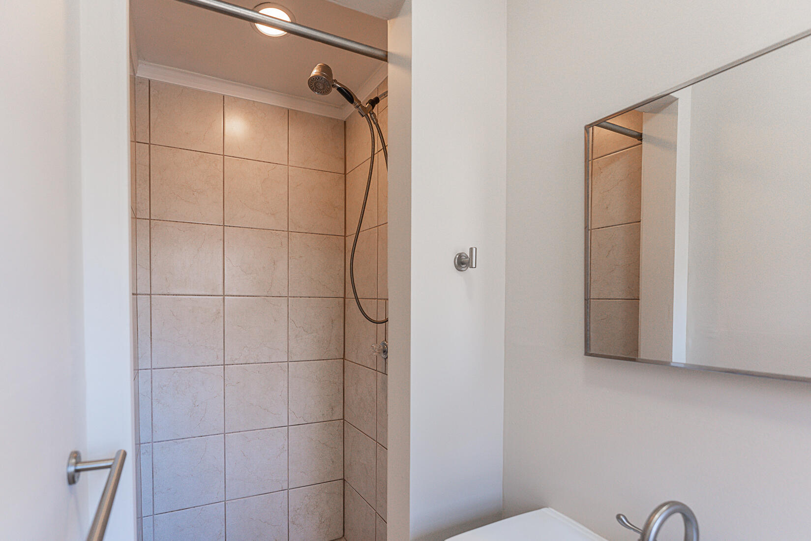 724 Eddies Road Salem, VA 24153 - Photo 34 of 54 a bathroom with a shower