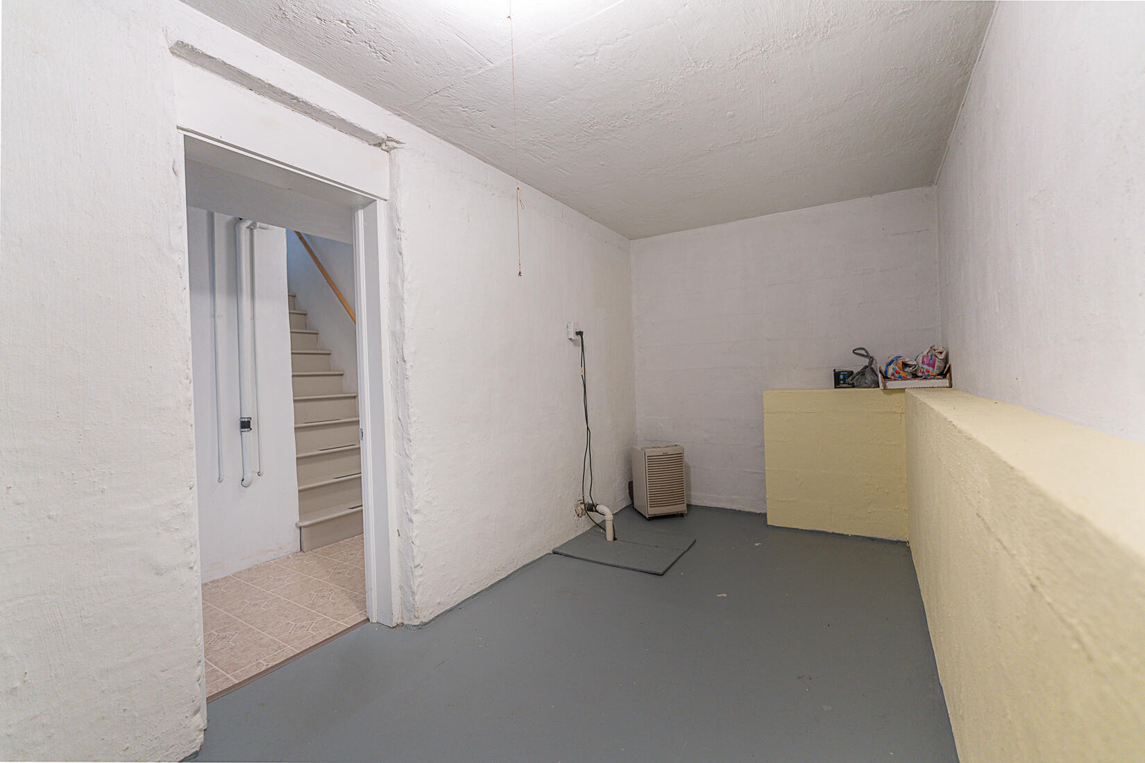 724 Eddies Road Salem, VA 24153 - Photo 43 of 54 a view of a room with an empty space