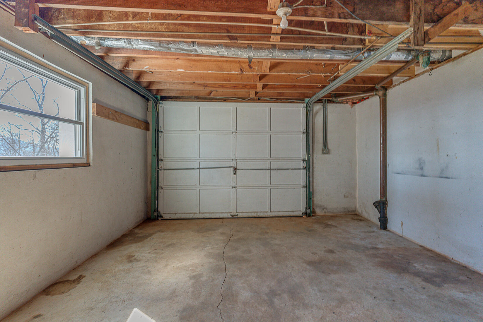 724 Eddies Road Salem, VA 24153 - Photo 45 of 54 Garage Interior
