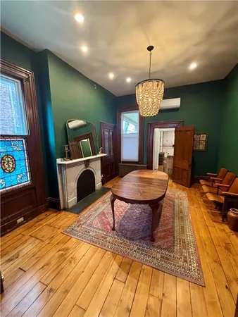 $2,300 | 1108 Sheffield Street, Pittsburgh, PA 15233