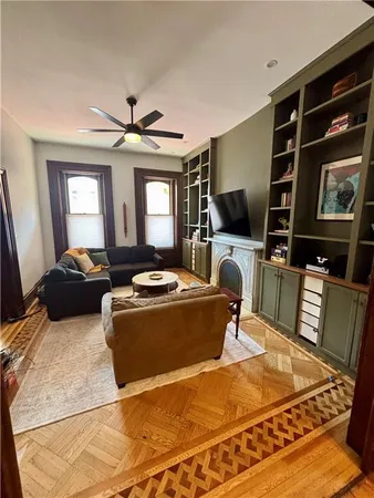 $2,300 | 1108 Sheffield Street, Pittsburgh, PA 15233