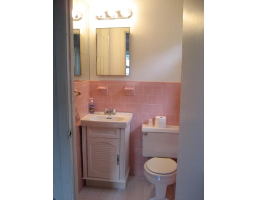 19 Bowen Road Peabody, MA 01960 - Photo 13 of 19 Gallery Image 13