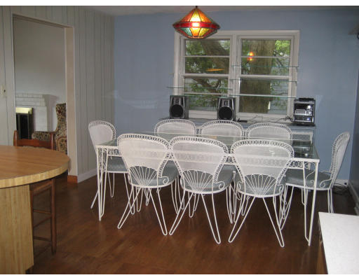 19 Bowen Road Peabody, MA 01960 - Photo 10 of 19 Gallery Image 10