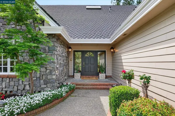 $3,888,888 | 3312 Blackhawk Meadow Drive, Danville, CA 94506