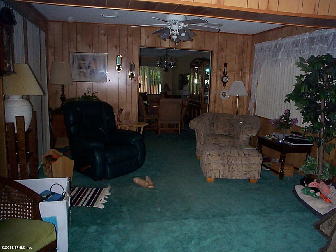 Family room facing dining room