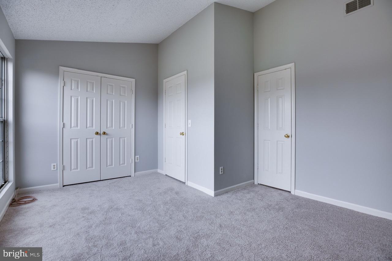 3005 McMaster Court Herndon, VA 20171 - Photo 19 of 26 a view of empty room