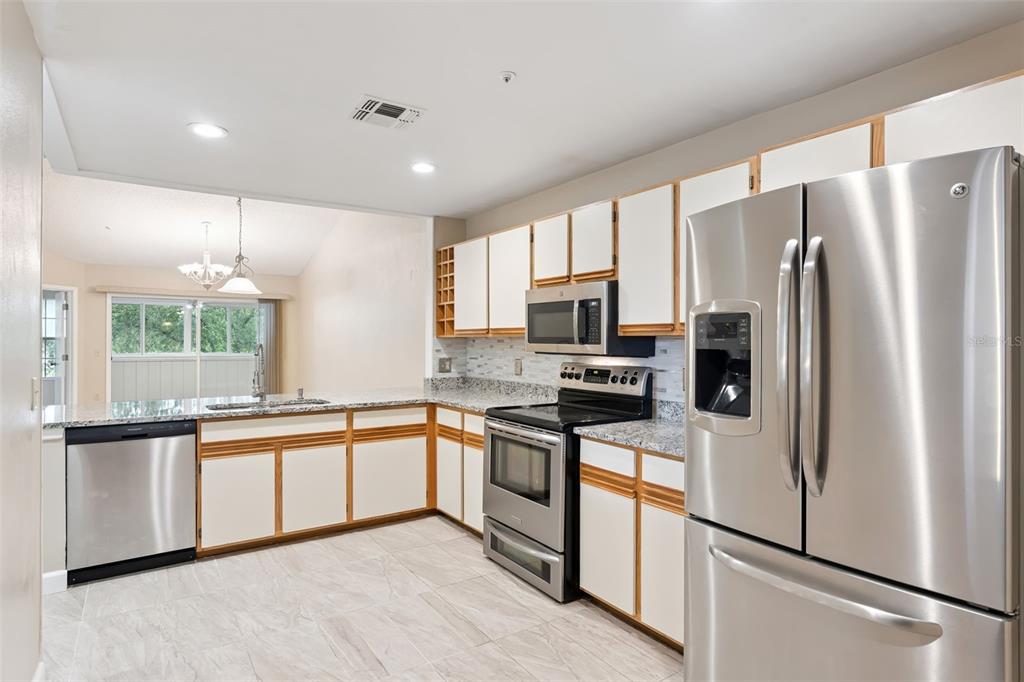 683 Post Oak Circle, Unit 105 Altamonte Springs, FL 32701 - Photo 5 of 53