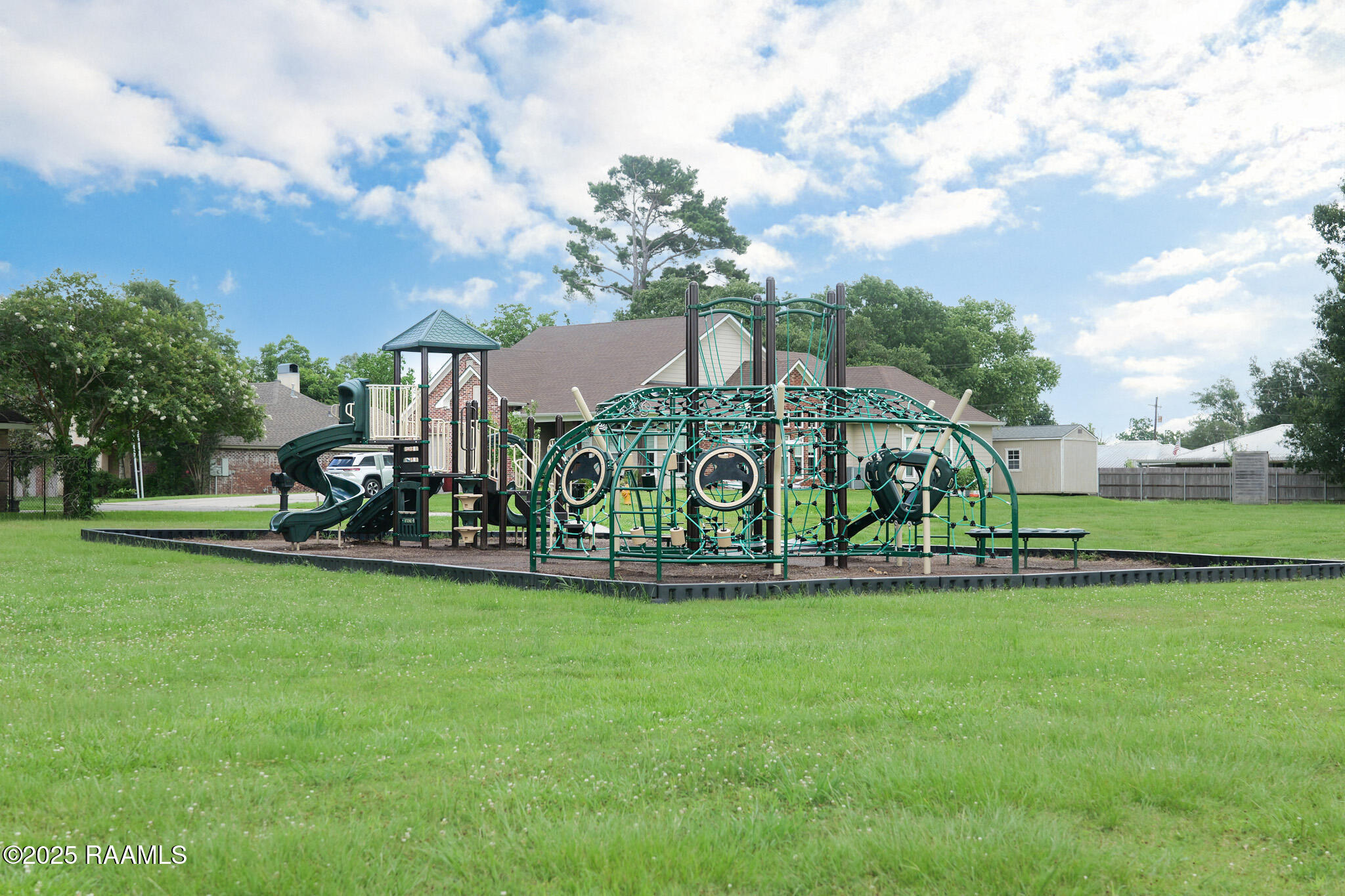 411 Bozeman Trail Scott, LA 70583 - Photo 25 of 27 P1044123-2