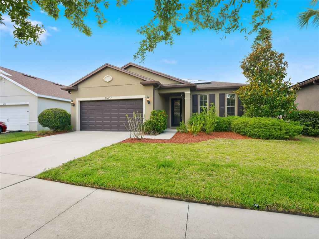 16357 Treasure Point Drive Wimauma, FL 33598 - Photo 3 of 46