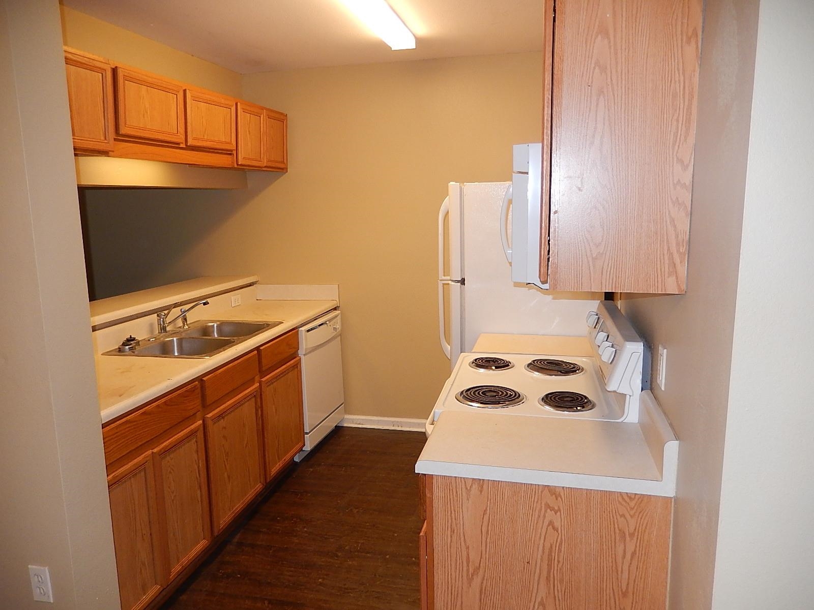 595 Fulton Road, Unit 2 Tallahassee, FL 32312 - Photo 5 of 16