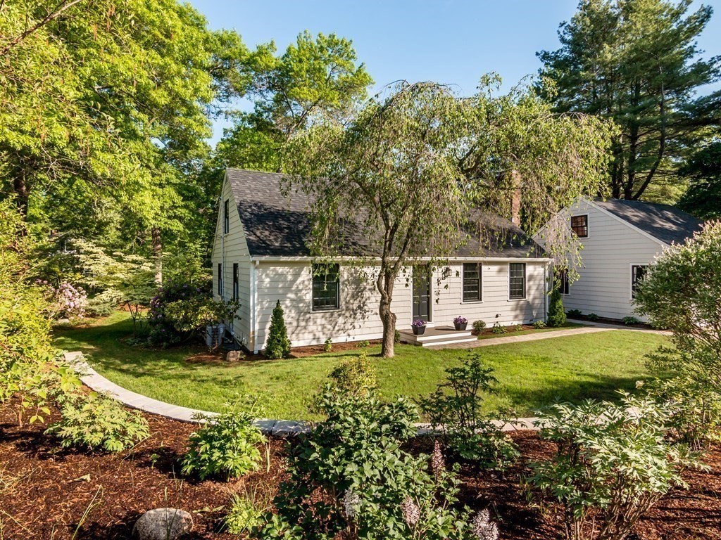 2 Greenbrook Road Hamilton, MA 01982 - Photo 1 of 38 Gallery Image 1