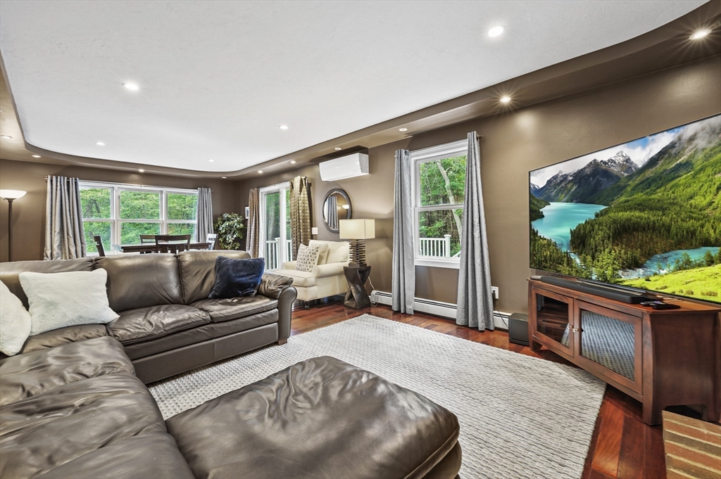 6 Val- Go Way Dudley, MA 01571 - Photo 13 of 39