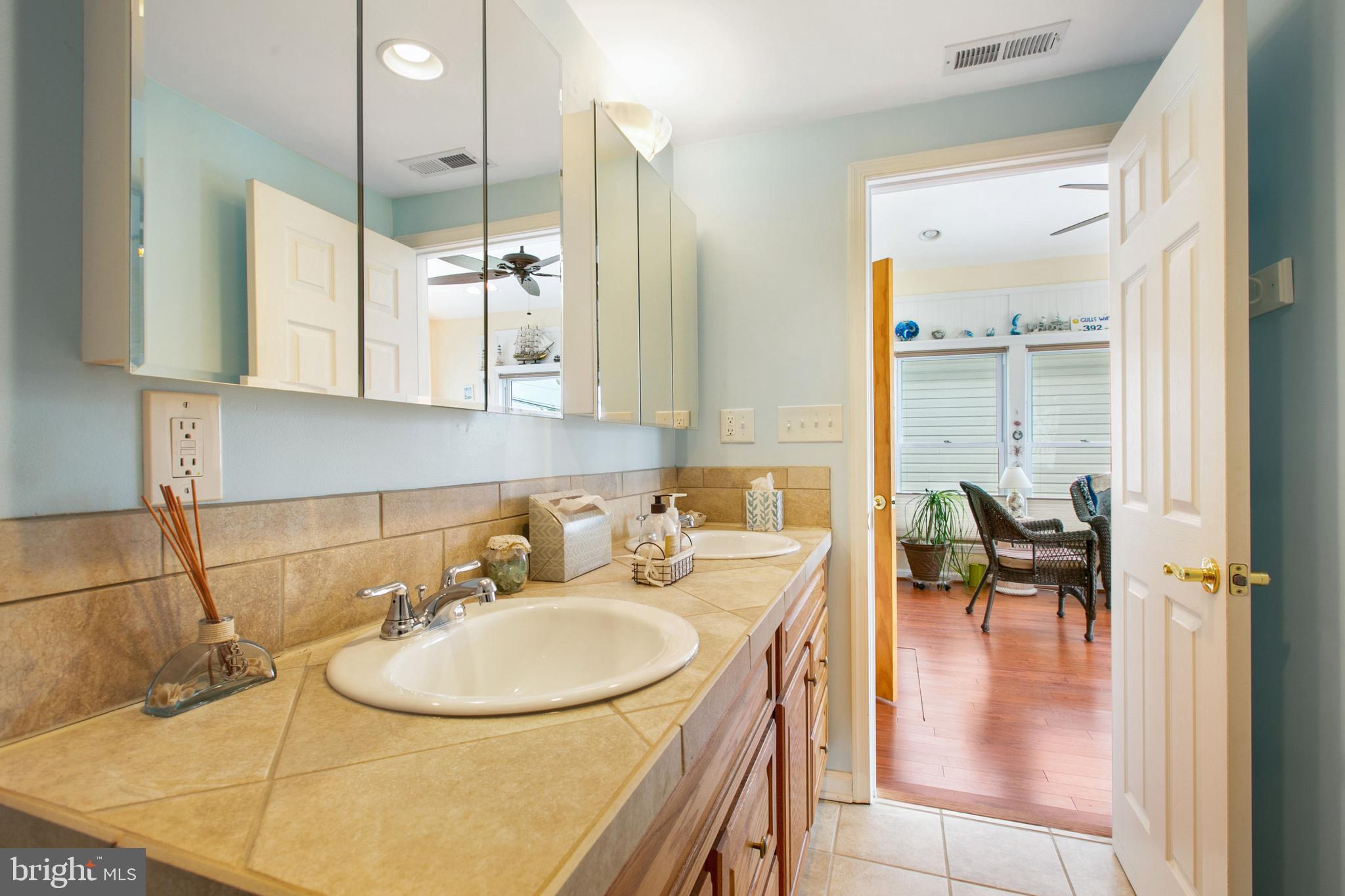 7615 Merritt Point Road Baltimore, MD 21222 - Photo 26 of 42 Full bath
