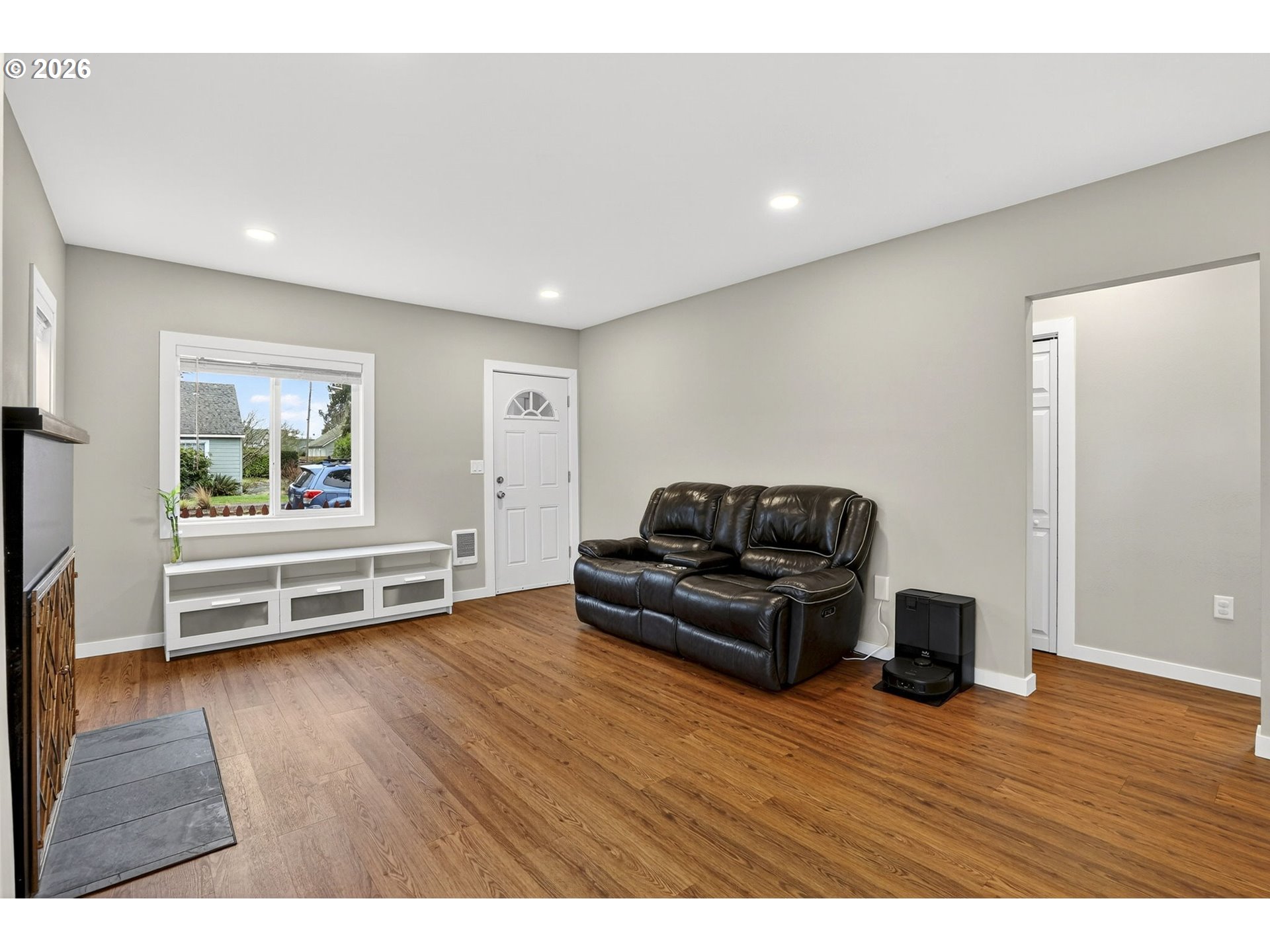 155 East Rose Street Lebanon, OR 97355 - Photo 13 of 35