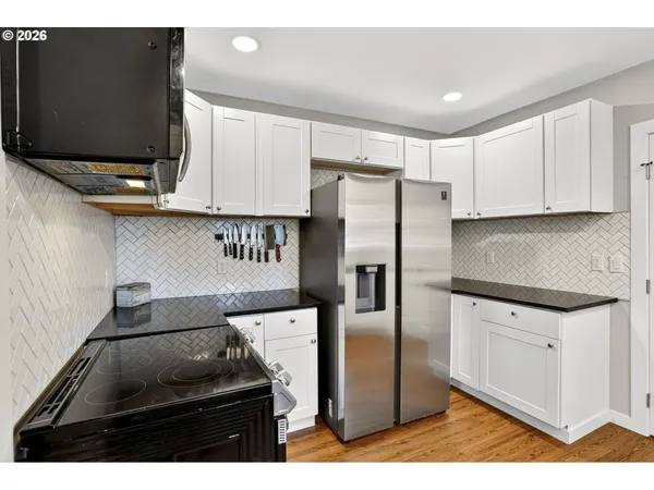 $319,000 | 155 East Rose Street, Lebanon, OR 97355