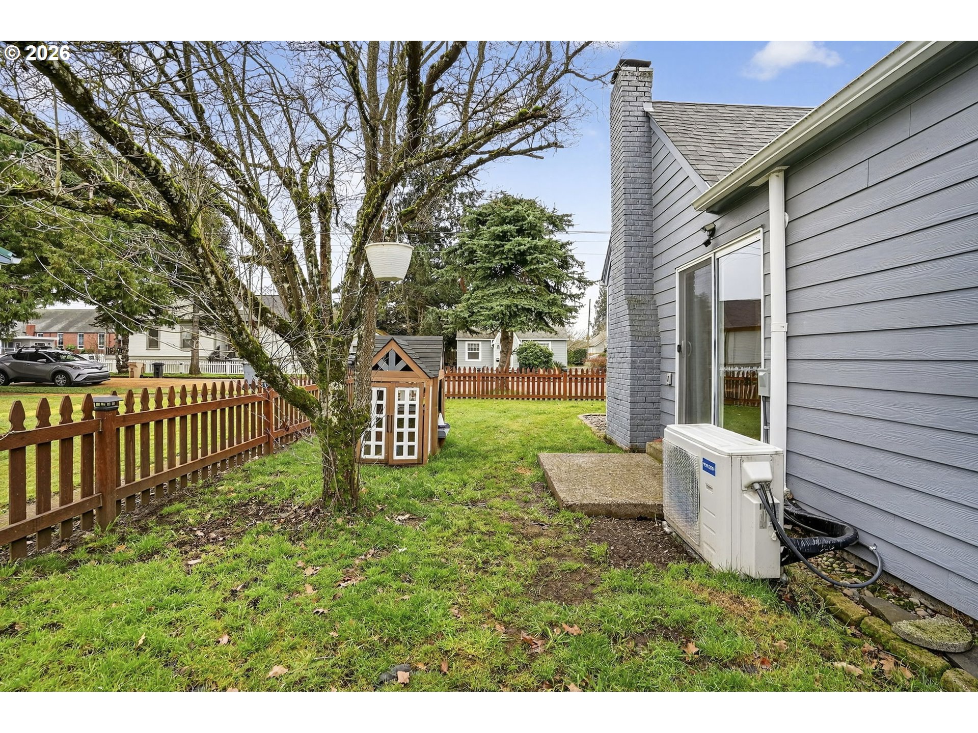 155 East Rose Street Lebanon, OR 97355 - Photo 34 of 35