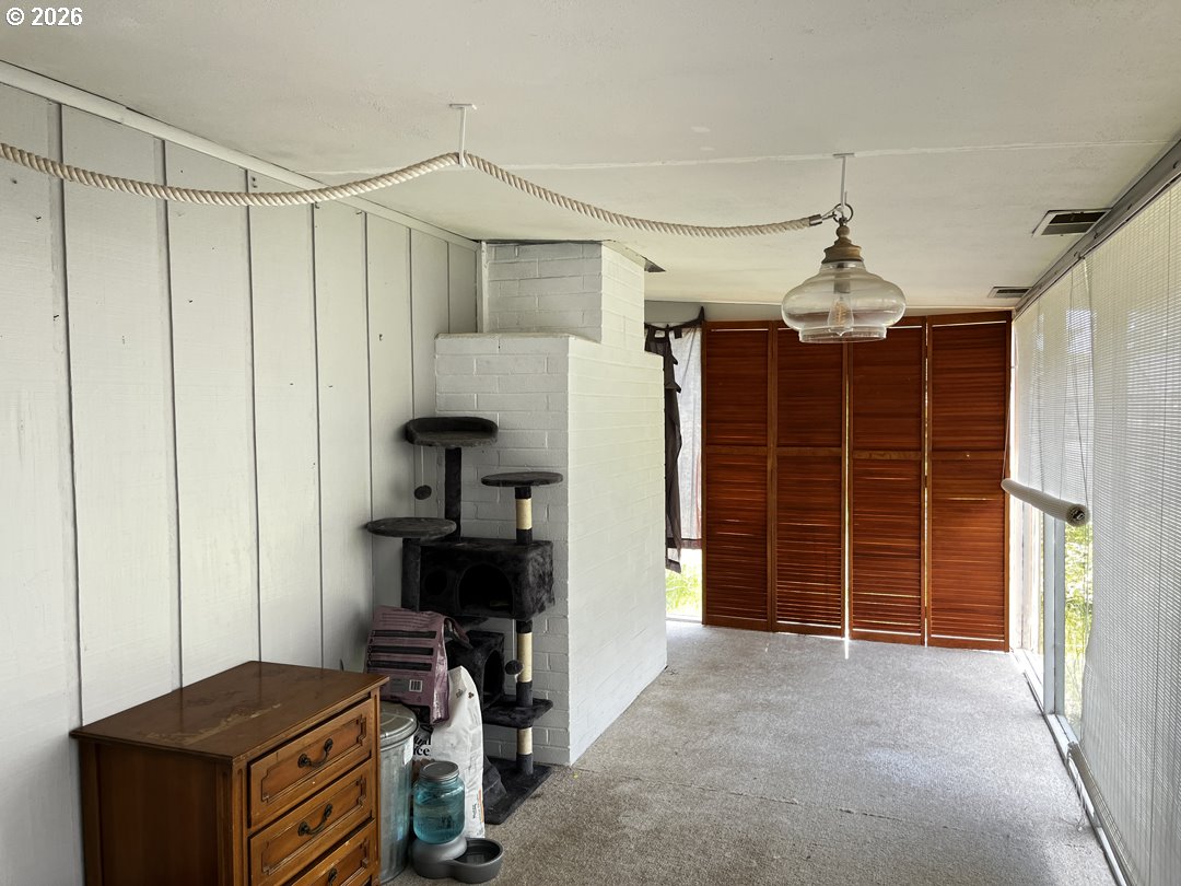 2045 19th Street Florence, OR 97439 - Photo 40 of 44