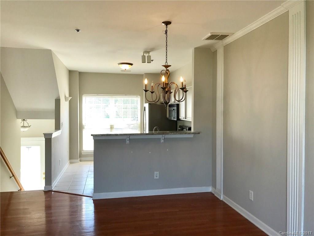 2733 Avalon Loop Road, Unit 2733 Charlotte, NC 28269 - Photo 2 of 10 Gallery Image 2