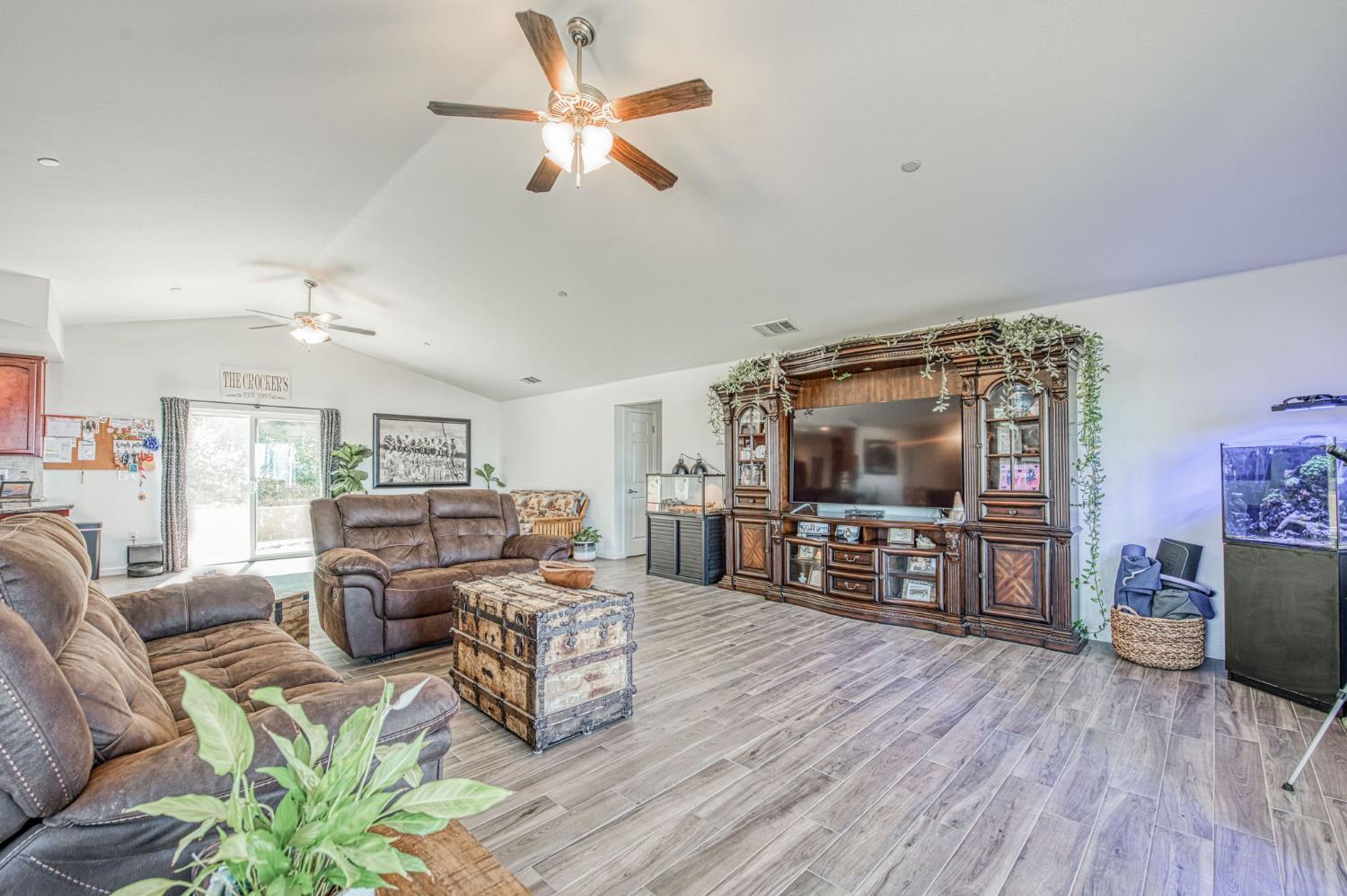 36060 Cressman Road Shaver Lake, CA 93664 - Photo 11 of 67