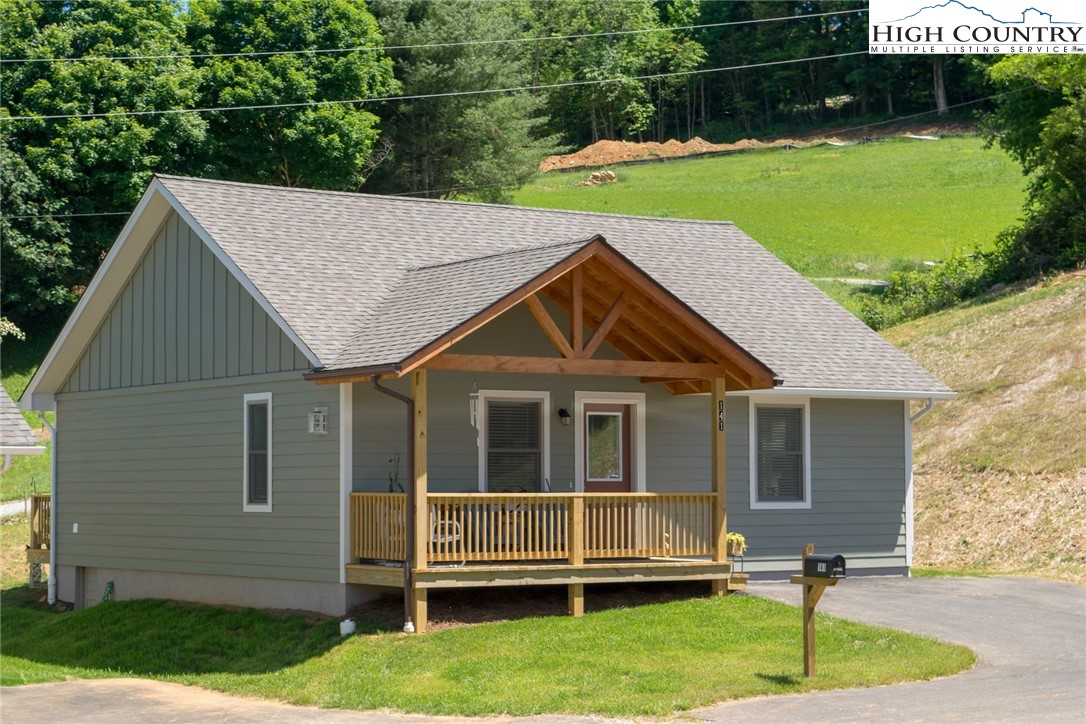 117 Carson Court, Unit 83 Boone, NC 28607 - Photo 2 of 31 Gallery Image 2