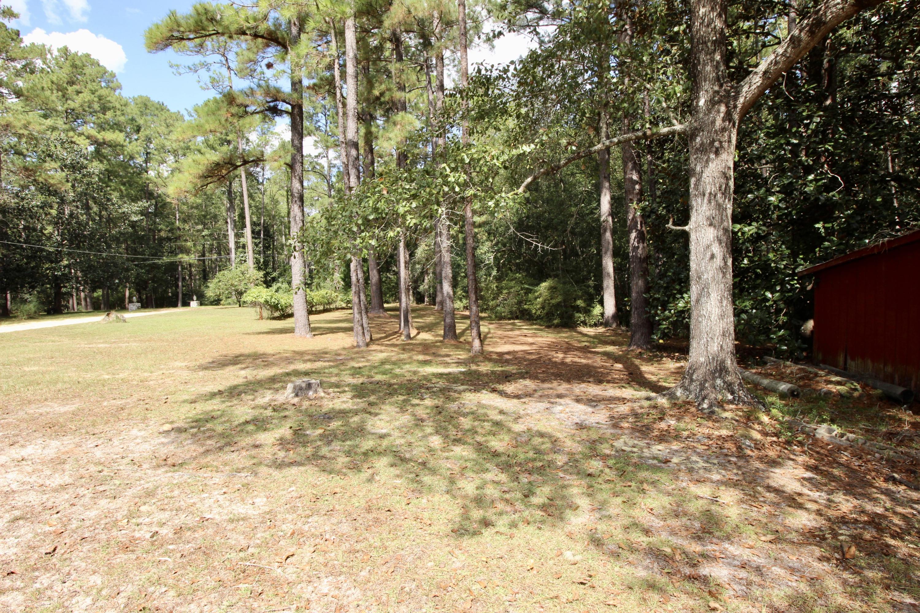 504 Bob Sikes Road DeFuniak Springs, FL 32435 - Photo 7 of 39 fullsizeoutput_7fd