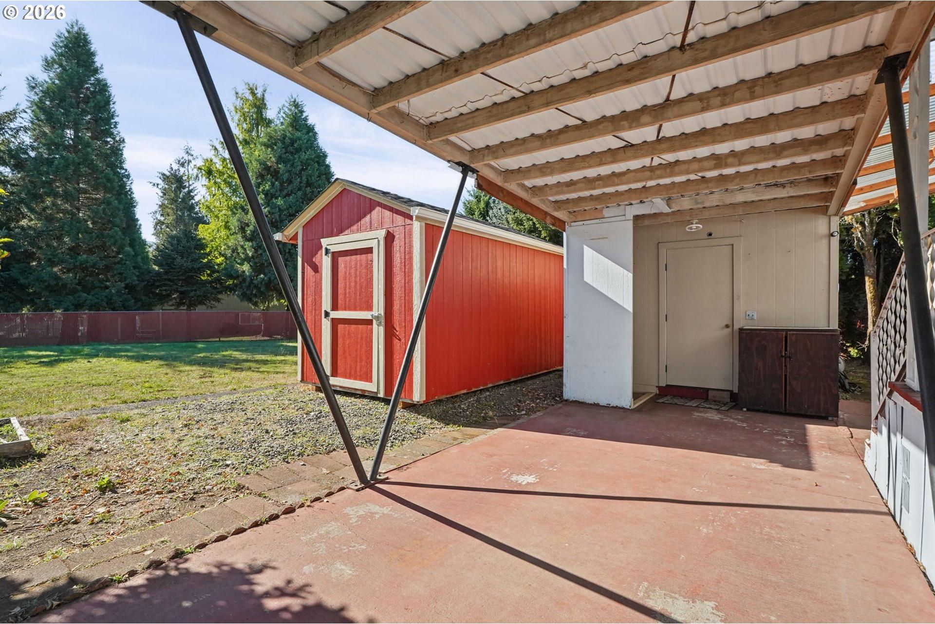 39202 Camp Creek Road, Unit 10 Springfield, OR 97478 - Photo 5 of 35 Gallery Image 5