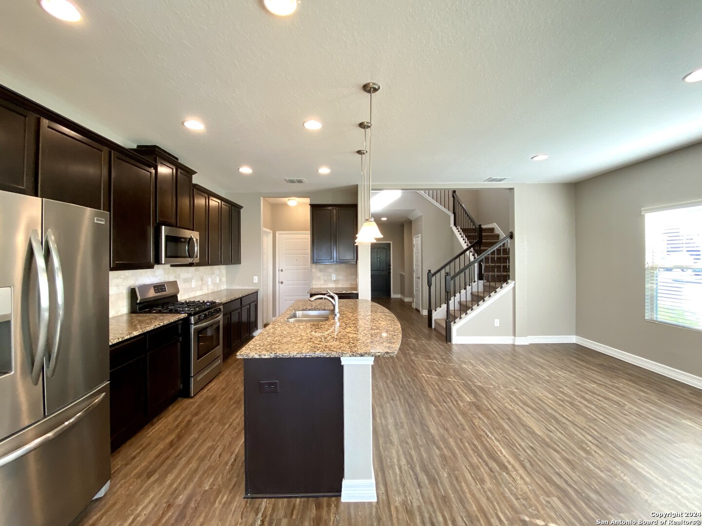 1206 Ranch Falls San Antonio, TX 78245 - Photo 17 of 92