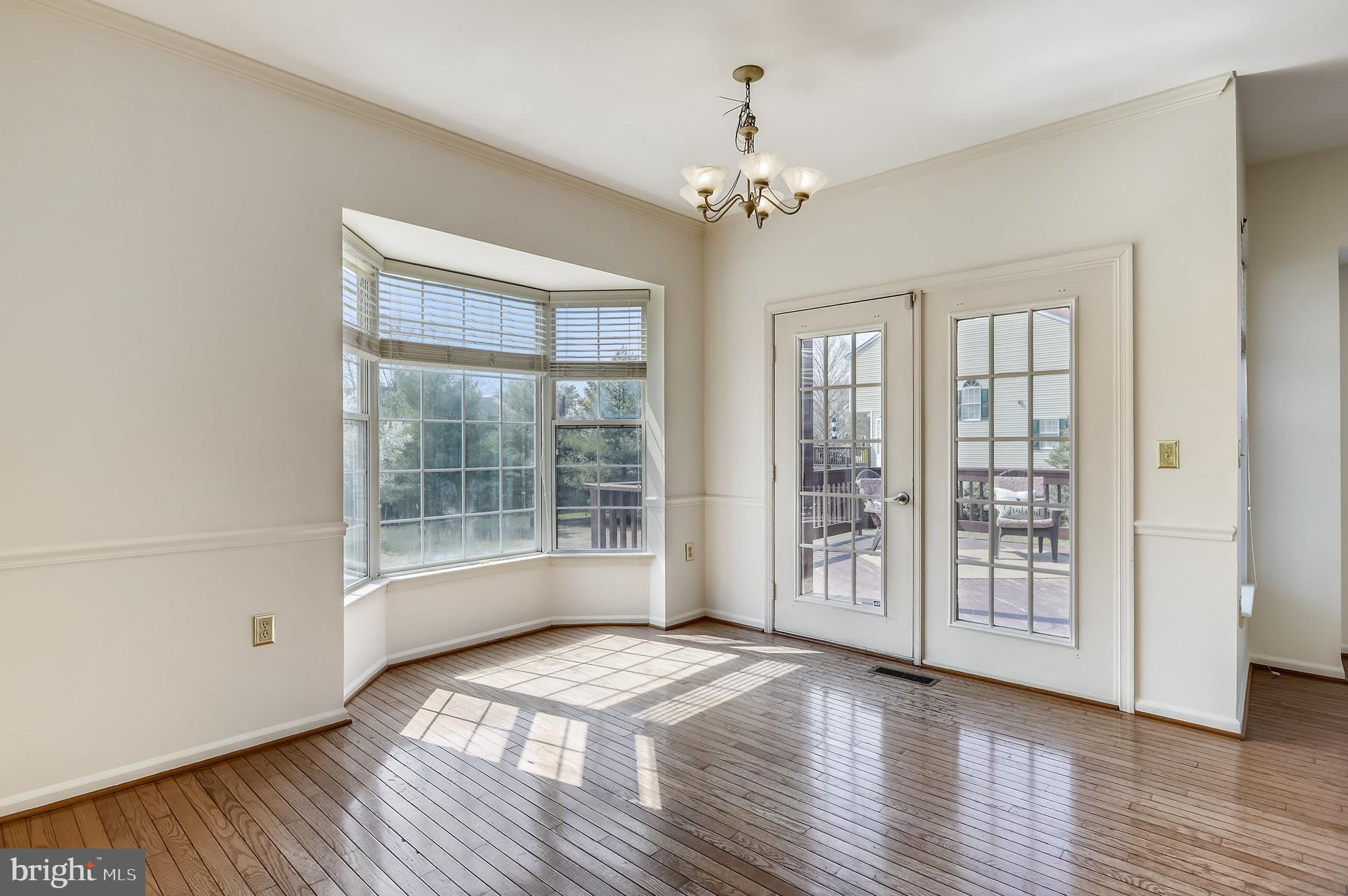 2530 Ayr Court Crofton, MD 21114 - Photo 14 of 50 Dining or living area