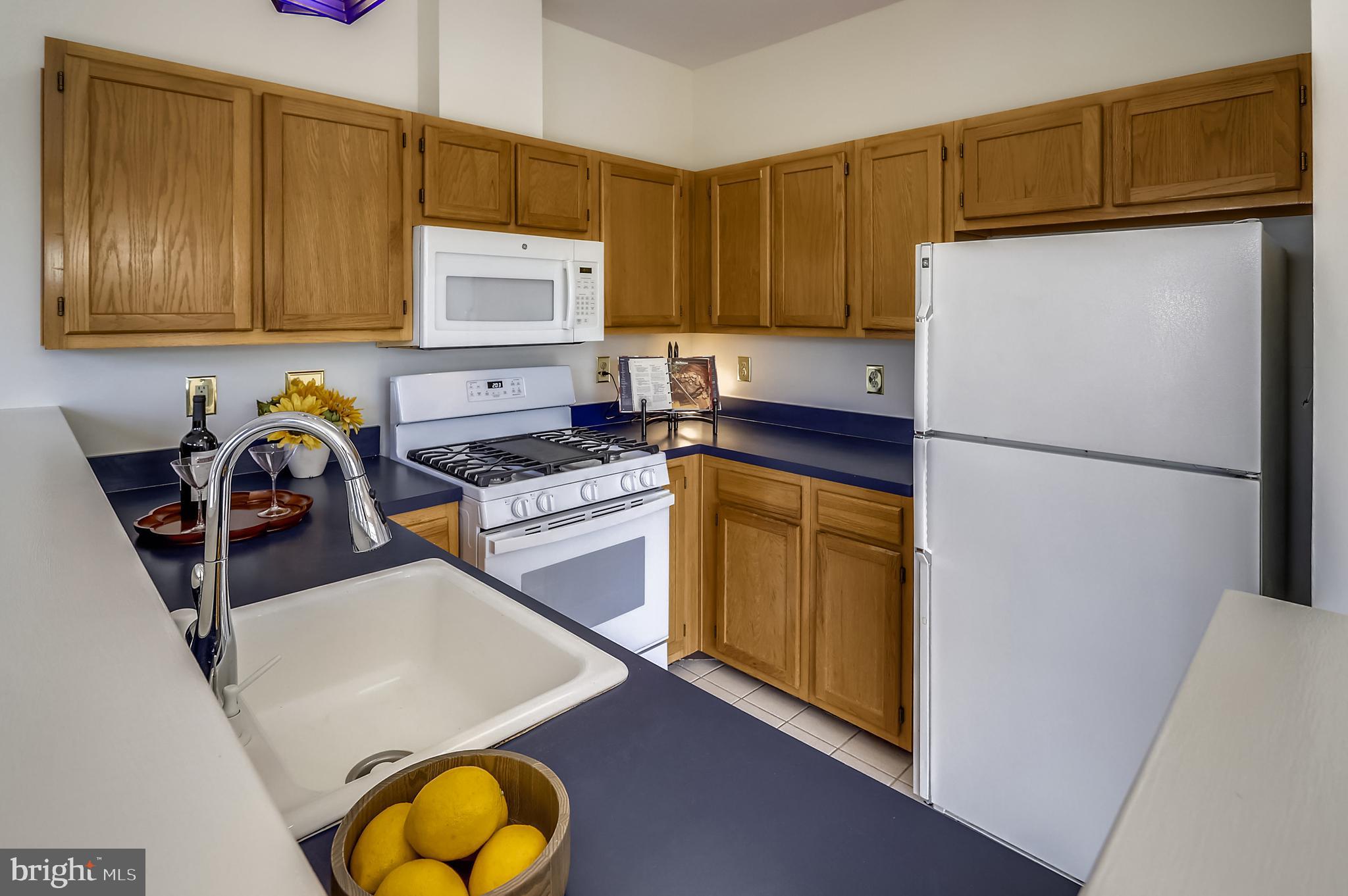 2530 Ayr Court Crofton, MD 21114 - Photo 8 of 50 Kitchen