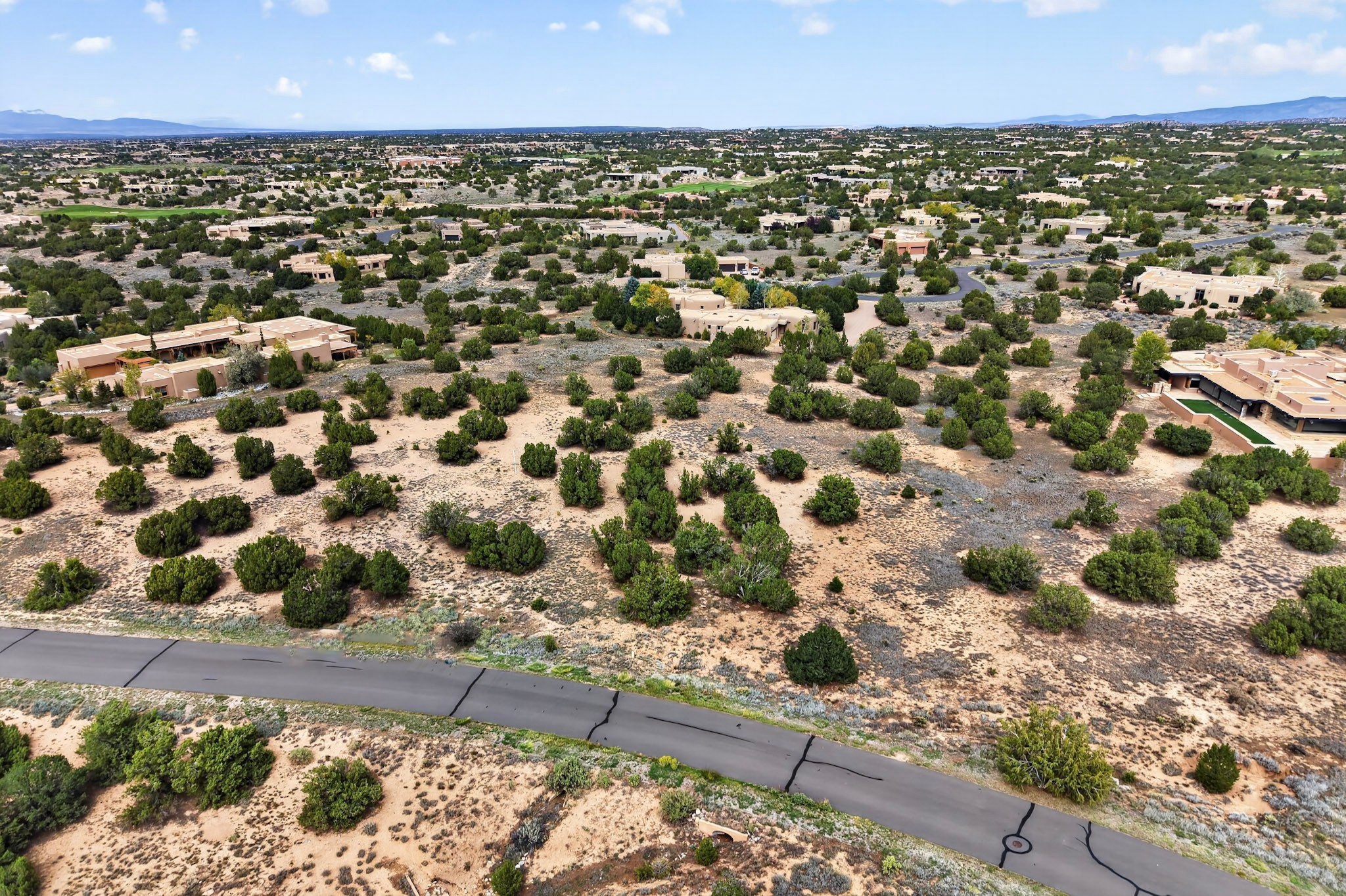 43 Thundercloud Road Santa Fe, NM 87506 - Photo 5 of 15 Gallery Image 5