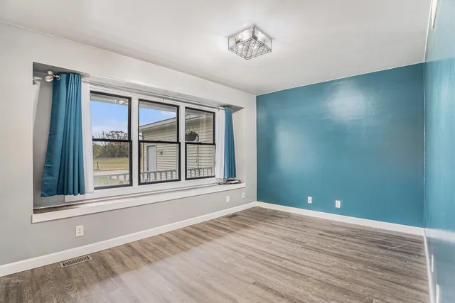 $574,900 | 4314 West Hickory Road, Hickory Corners, MI 49060