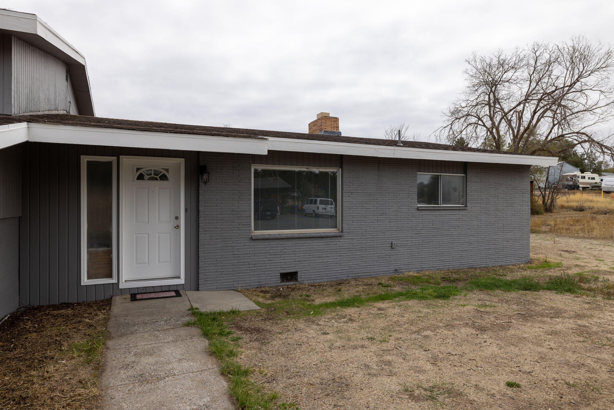 511 Southwest Fairgrounds Road Madras, OR 97741 - Photo 2 of 39 32-web-or-mls-511 SW Fairgrounds Road-31