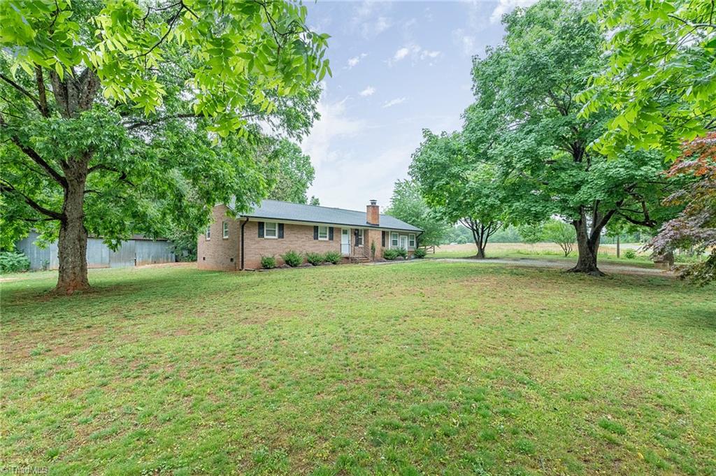 5947 Poley Road Browns Summit, NC 27214 - Photo 5 of 34 Gallery Image 5