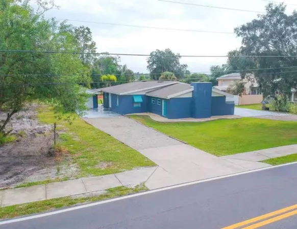 $2,700 | 1731 Grayson Drive, Unit 1, Orlando, FL 32825