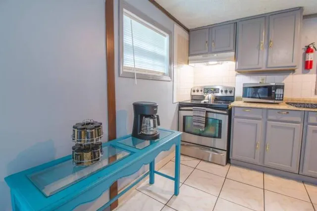 $2,500 | 1731 Grayson Drive, Unit 1, Orlando, FL 32825