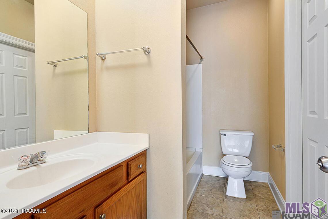 1741 Brightside Drive, Unit H4 Baton Rouge, LA 70820 - Photo 7 of 11