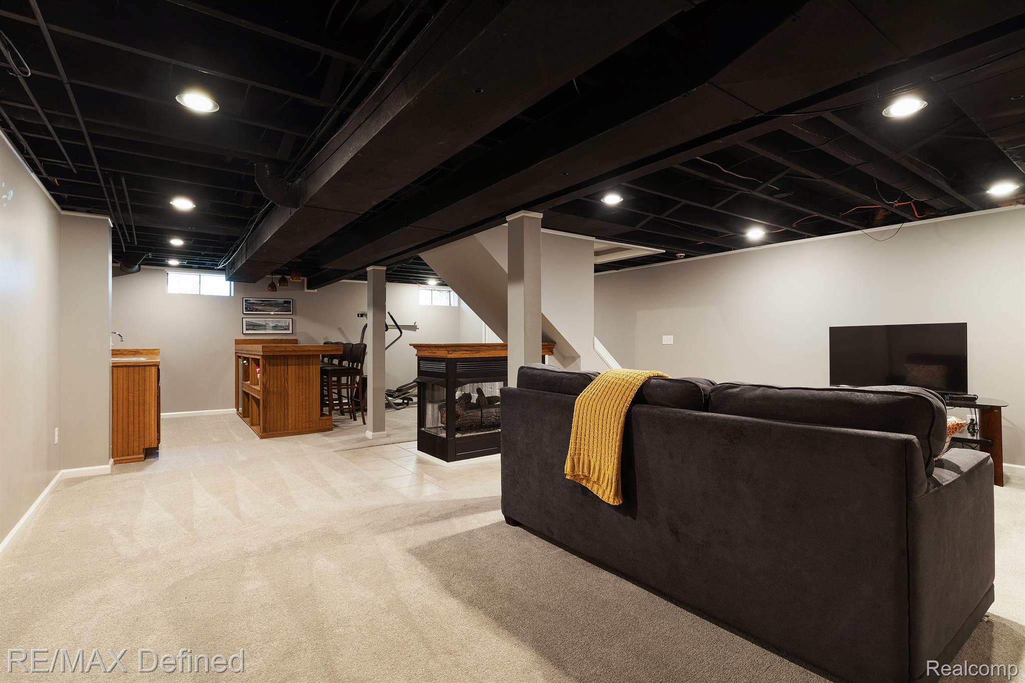 499 Whitney Drive Rochester, MI 48307 - Photo 31 of 43 Gallery Image 31