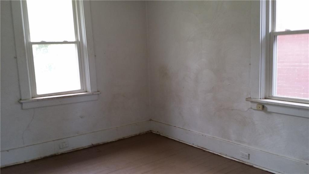 1522 Evergreen Road Pittsburgh, PA 15209 - Photo 10 of 24 Gallery Image 10