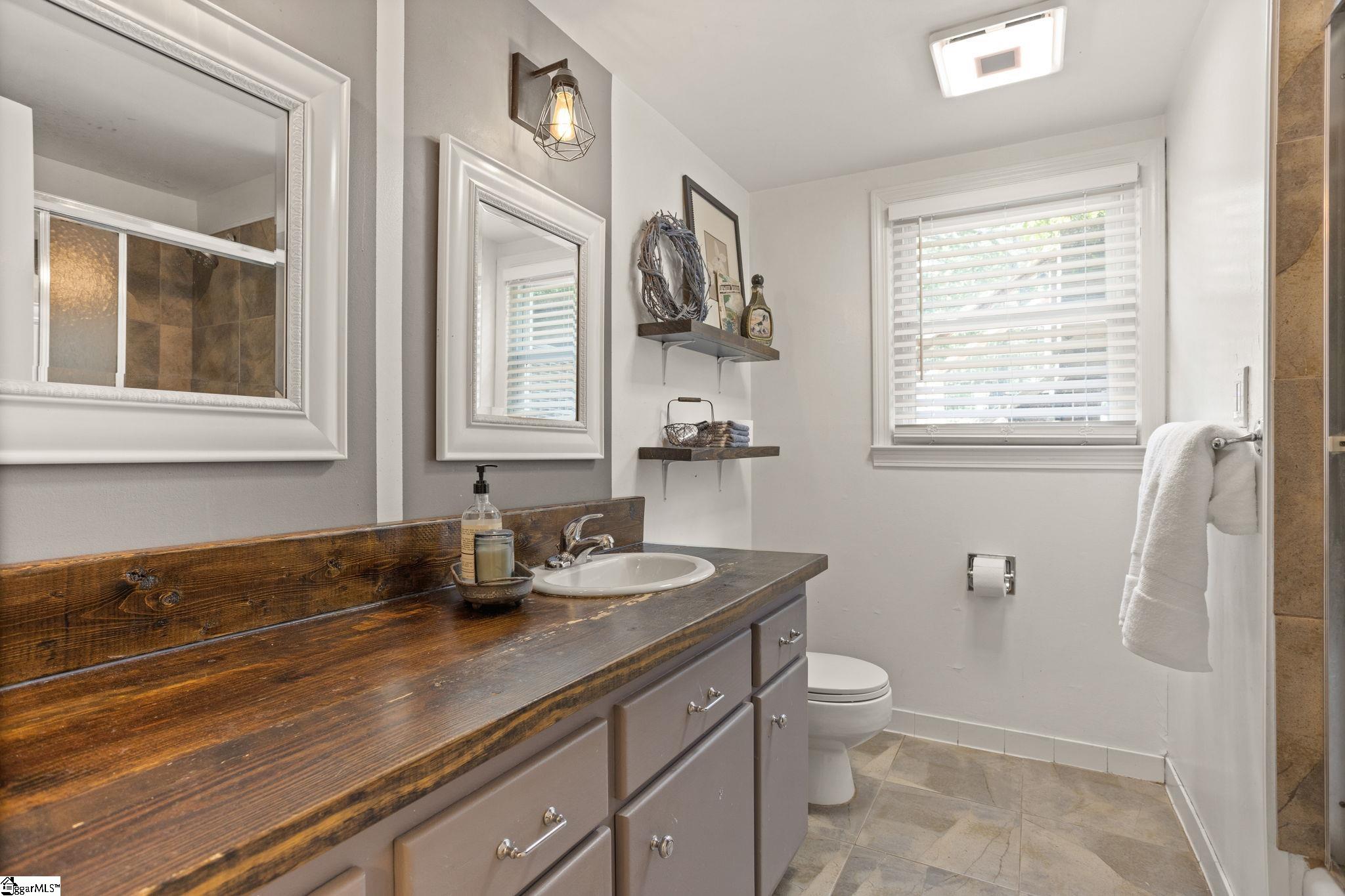 320 Altamont Road Greenville, SC 29609 - Photo 17 of 50 Gallery Image 17
