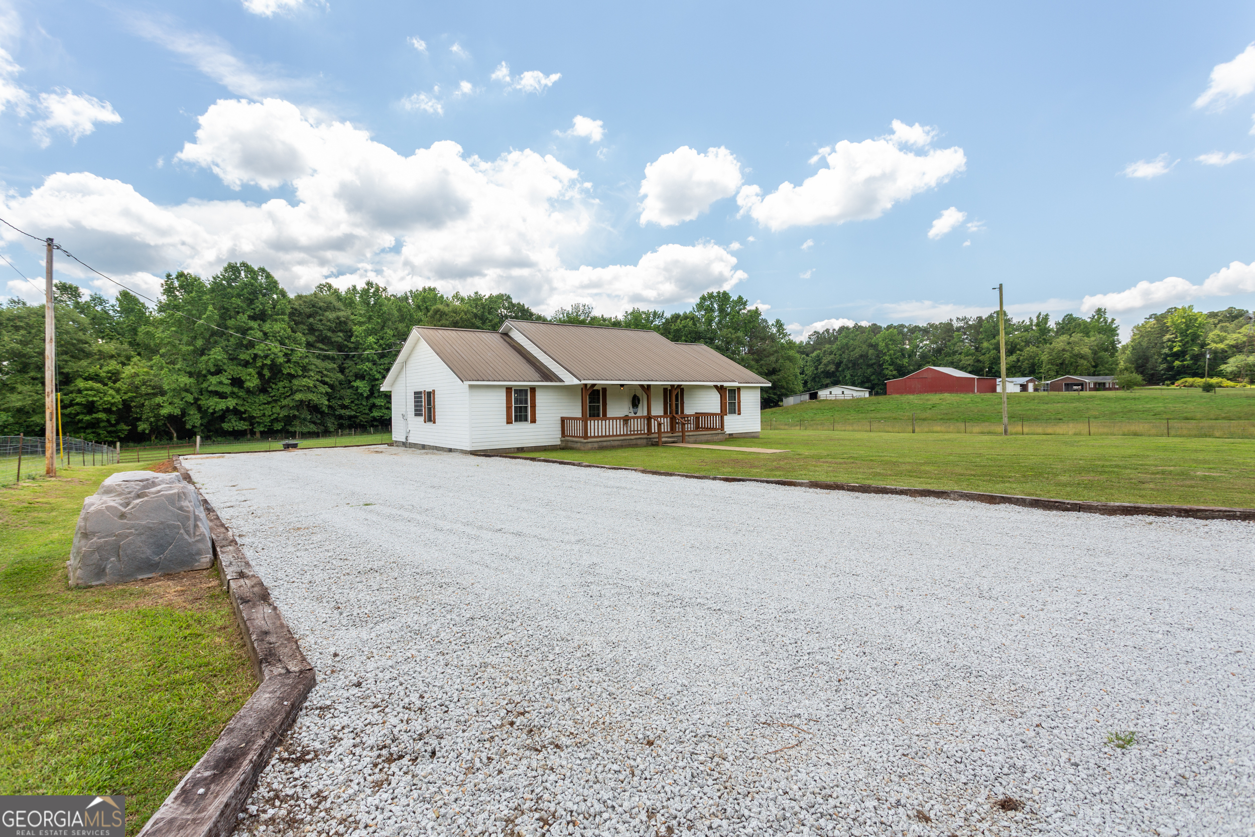 110 Windmill Road Ashland, AL 36251 - Photo 4 of 40