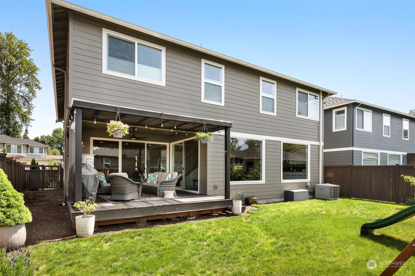 3433 Southeast 18th Street Renton, WA 98058 - Photo 36 of 39