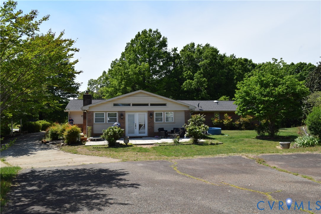 3197 Horsepasture Price Road Ridgeway, VA 24148 - Photo 3 of 33